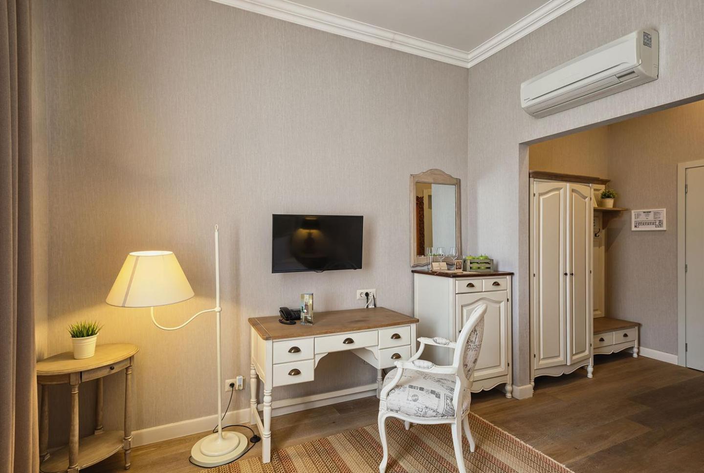 Midalidare Hotel & Spa Mogilovo Eksteriør billede