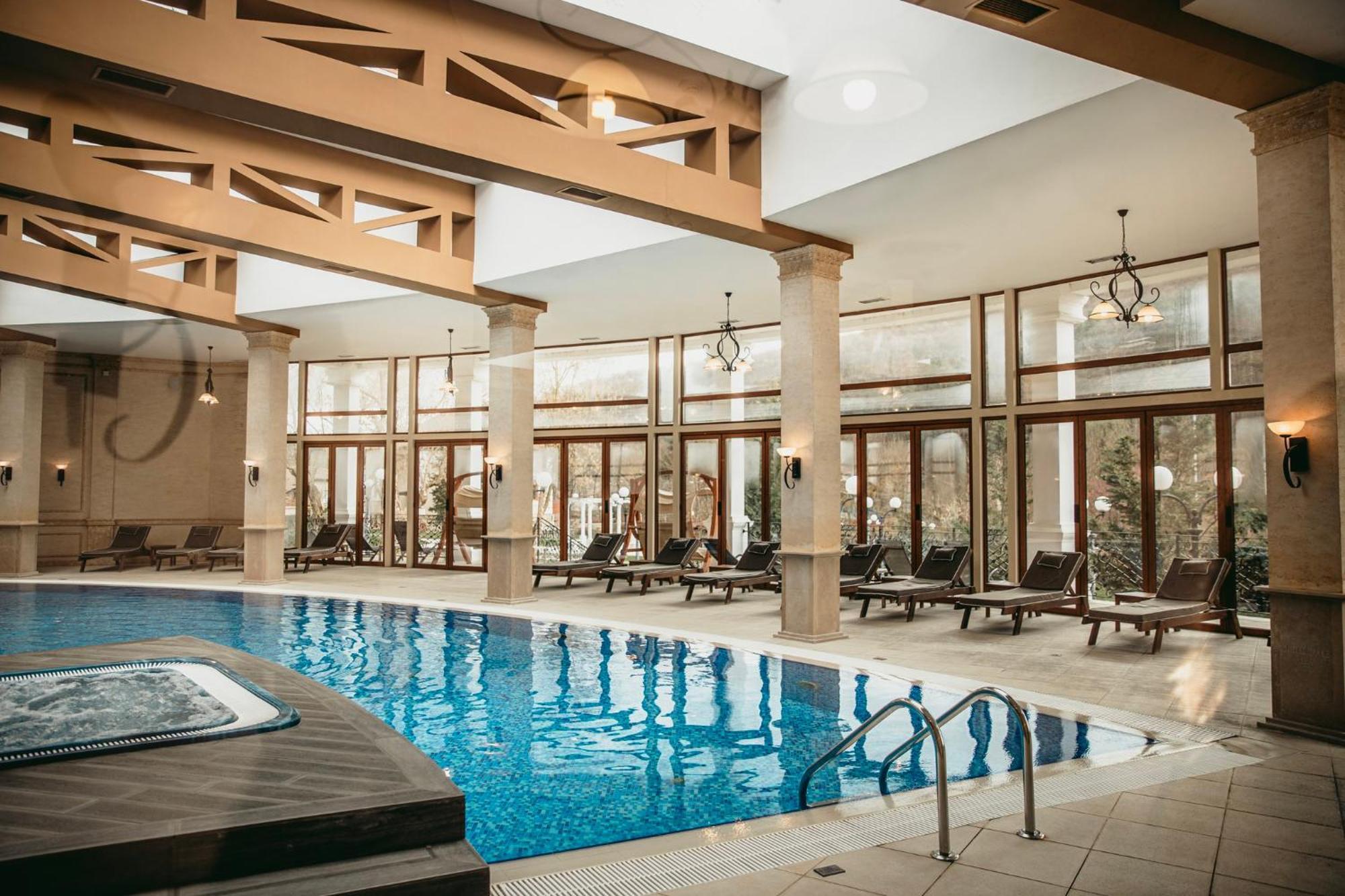 Midalidare Hotel & Spa Mogilovo Eksteriør billede